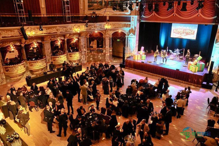 2027年英国哈罗盖特圣诞礼品展览会:创意与商机盛宴