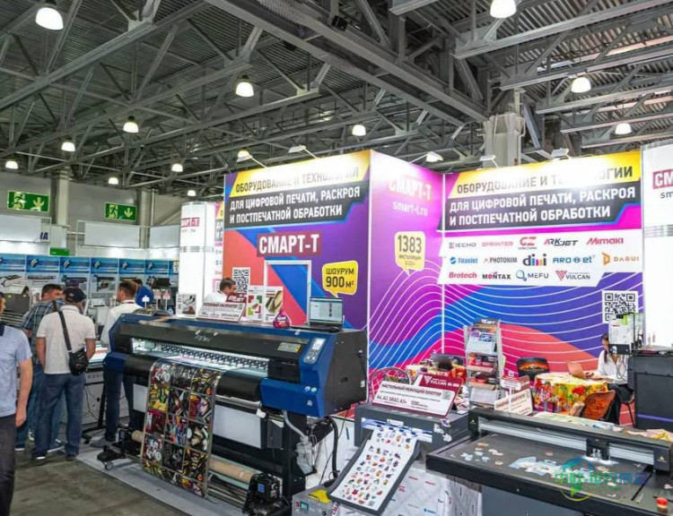 2026年俄罗斯莫斯科国际印刷展览会:六色旋转式PE软管打印机亮相