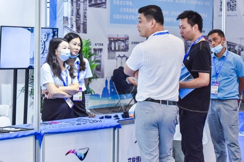 安庆长三角国际汽车产业及供应链博览会展会现场图片