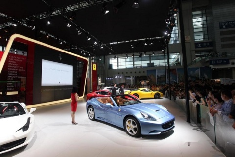 福州国际汽车展览会展会现场图片