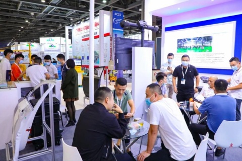 广州国际汽车零部件及售后市场展-广州汽配展展会现场图片