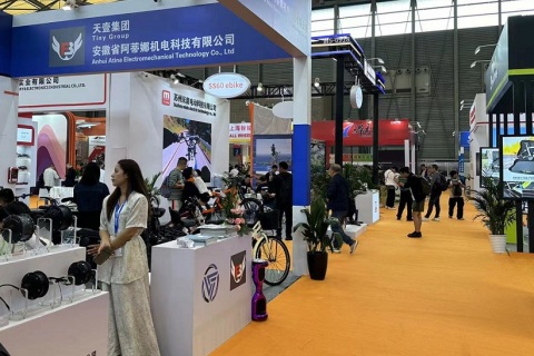 中国（上海）国际电动车及零配件展览会展会现场图片