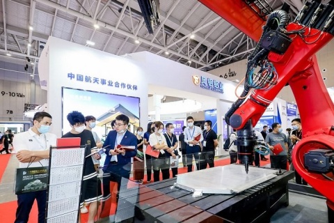 上海亚洲汽车轻量化展览会展会现场图片