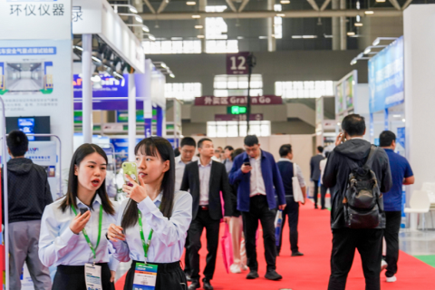 广州大湾区国际汽车内饰与外饰展览会展会现场图片