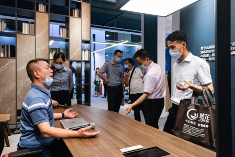 成都家博会-华夏家博会展会现场图片