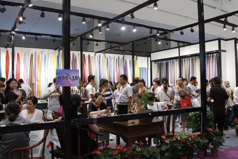 绍兴柯桥中国轻纺城窗帘布艺墙布地毯展展会现场图片