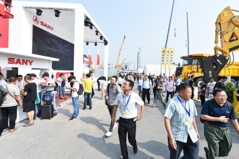 中国北京国际商用车展览会展会现场图片