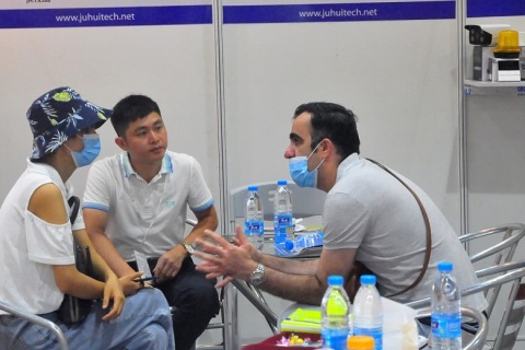 广州国际遮阳门窗展展会现场图片