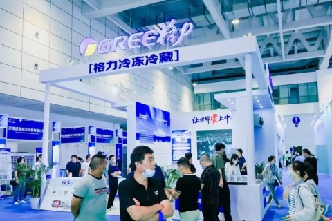 阿联酋沙迦中国汽车装备展展会现场图片