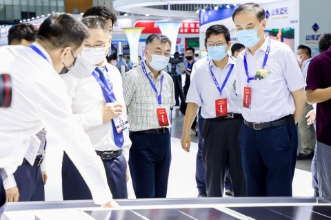 上海亚洲建筑表皮设计与材料展览会展会现场图片