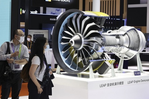 苏州民用航空发动机与燃气轮机行业大会暨涡轮展览会展会现场图片