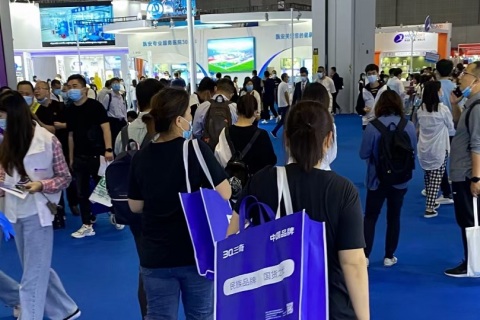 广州国际工程机械及专用车辆展览会展会现场图片