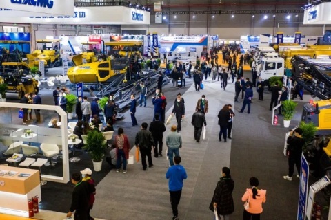 徐州国际工程机械展览会展会现场图片