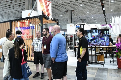 台湾木工机械、家具制造展览会展会现场图片