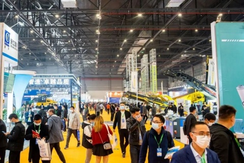 徐州国际工程机械展览会展会现场图片