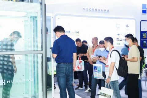 广州国际电梯展览会展会现场图片