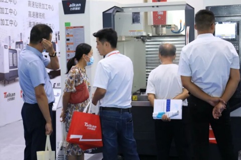 无锡太湖机床展览会展会现场图片