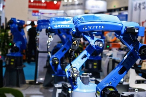 青岛国际工业机器人展览会展会现场图片