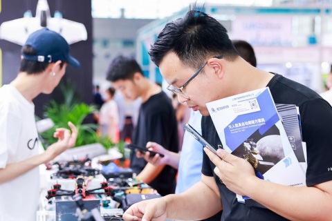 中国深圳无人机、无人系统展览会展会现场图片