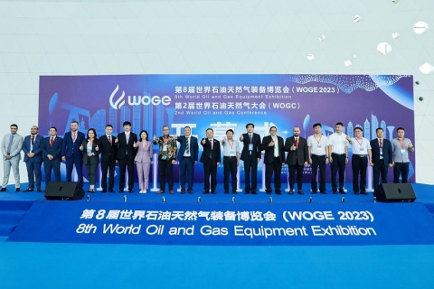 西安世界石油天然气装备博览会展会现场图片