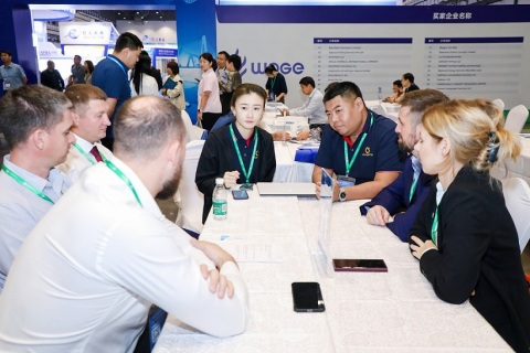 西安世界石油天然气装备博览会展会现场图片