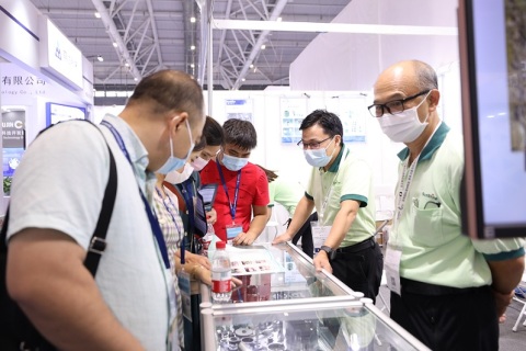 广州国际先进陶瓷产业链展览会展会现场图片