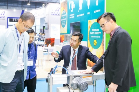 上海国际粉体加工与处理展览会展会现场图片