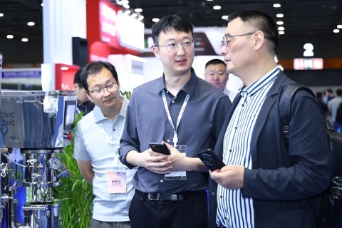 广州国际表面处理、电镀、涂装展览会展会现场图片