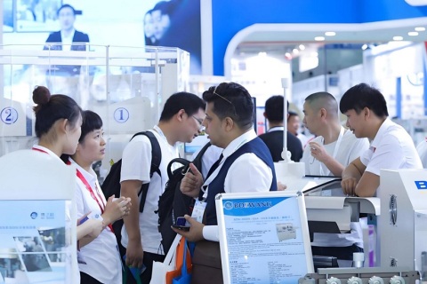 上海国际连接器与线缆线束产业展览会展会现场图片