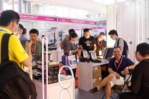 宁波国际电子元器件产业展览会展会现场图片