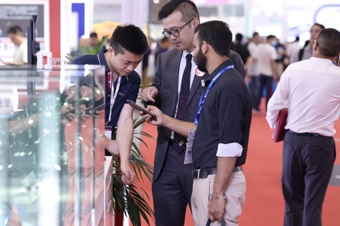 深圳国际全触与显示展展会现场图片