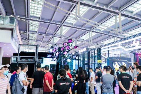 深圳半导体显示博览会展会现场图片