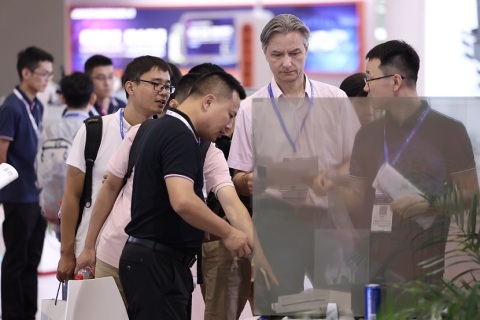 深圳国际全触与显示展展会现场图片