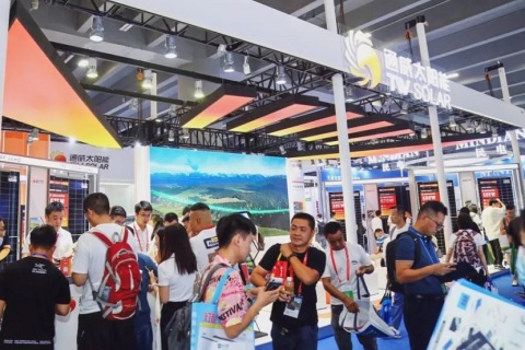 广州世界太阳能光伏暨储能产业展展会现场图片