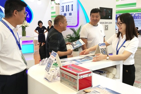 上海国际锂电池技术展览会展会现场图片