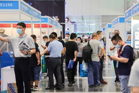 新疆国际石油石化技术装备展览会展会现场图片