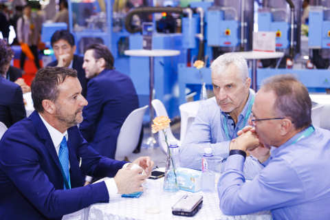 中国国际塑料橡胶工业展-上海橡塑展展会现场图片