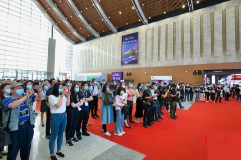 大湾区国际橡胶技术展览会展会现场图片