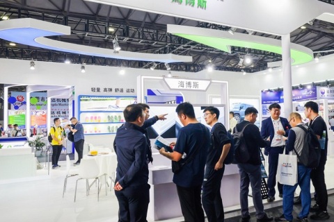 上海国际发泡技术及聚氨酯展览会展会现场图片