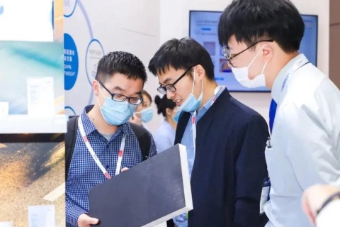 上海国际发泡材料及聚氨酯展览会展会现场图片