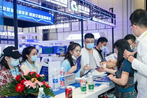 苏州世界交通运输大会展会现场图片