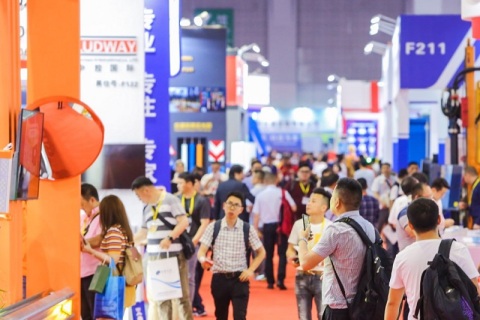 成都亚洲国际交通技术与工程设施展览会展会现场图片