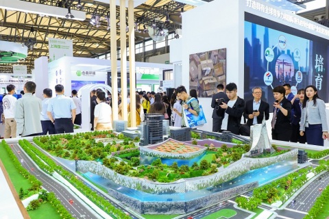 上海城市垃圾分类、市容环卫及固废可再生资源展展会现场图片