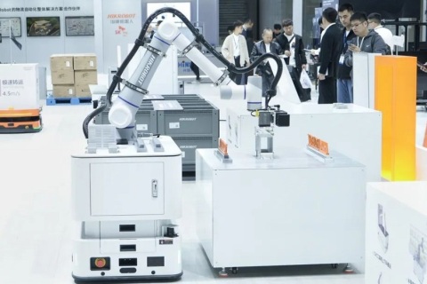 上海亚洲国际物流技术与运输系统展览会展会现场图片