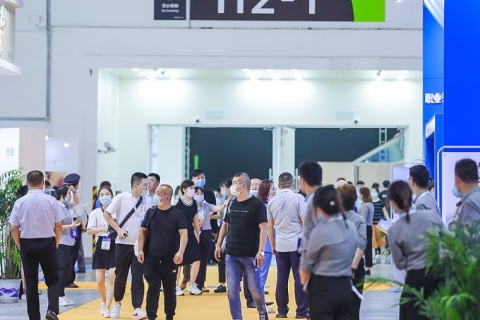 上海服装品牌展览会展会现场图片