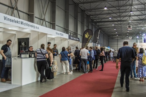 捷克布拉格葡萄酒展览会展会现场图片