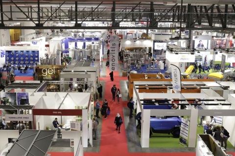 意大利米兰葡萄酒酿造及装瓶机械展览会展会现场图片