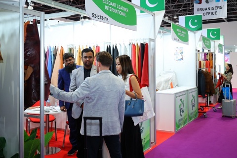 香港时尚服装及配饰展览会展会现场图片