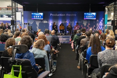 英国伦敦视听集成展览会展会现场图片