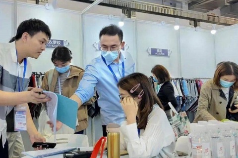 厦门国际服装供应链展览会展会现场图片